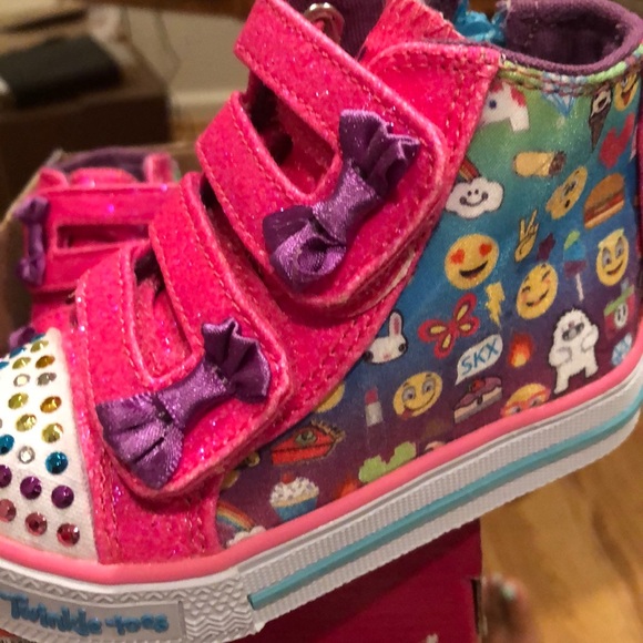 skechers twinkle toes toddler size 5